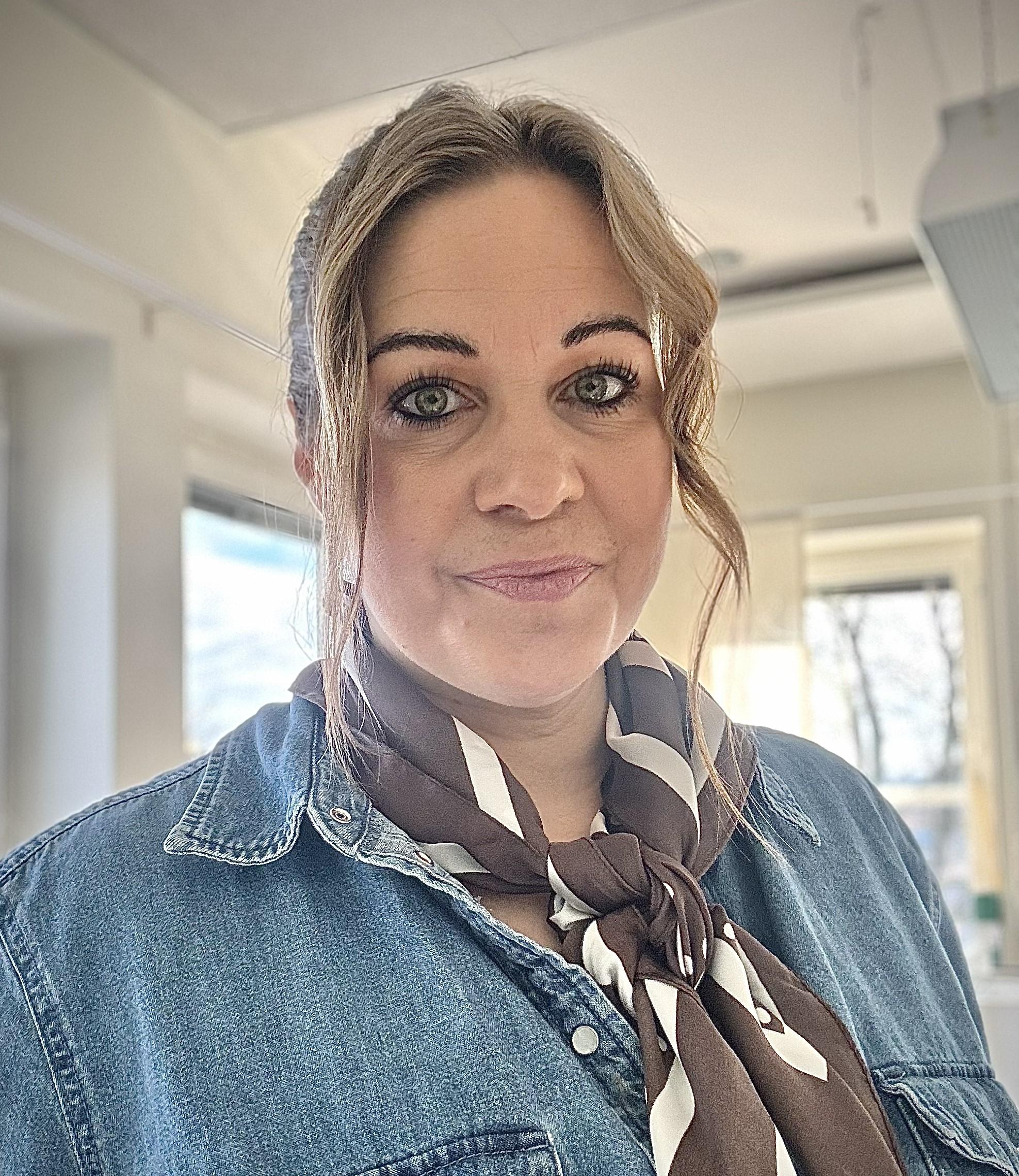 Therese Neldeborn Rektor, Valdemarsro Gymnasium